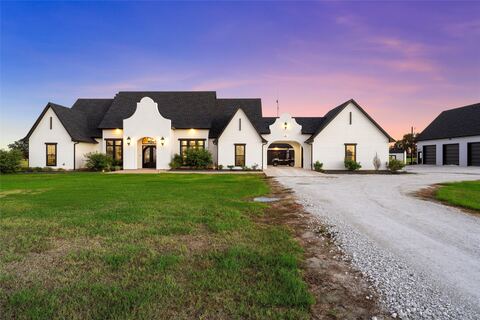 124 Private Road 3666, China Spring, TX 76633 — photo 2