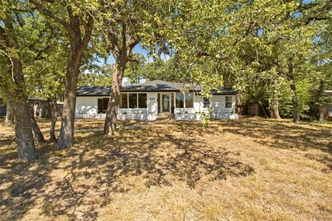5725 Jacqueline Road, Fort Worth