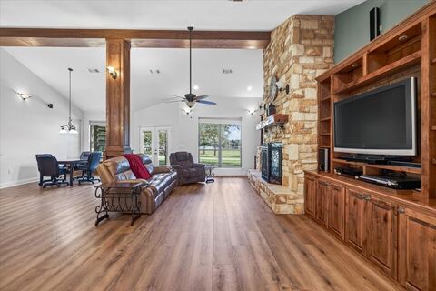 3410 Christina Court N, Athens, TX 75752 — photo 2