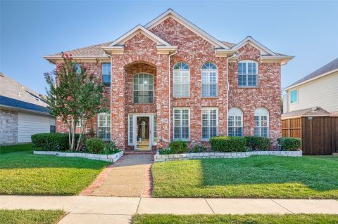 4400 Belvedere Drive