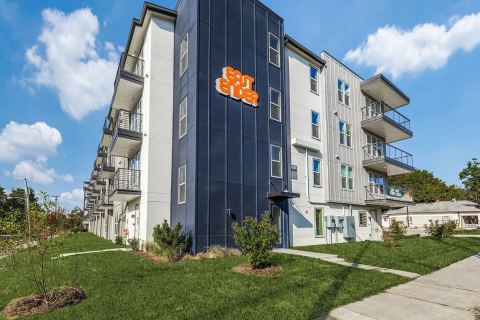 1506 N Prairie Avenue 209, Dallas