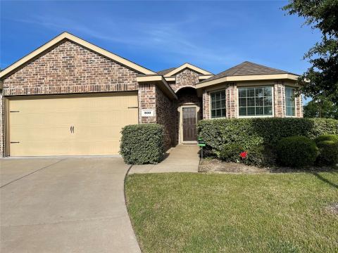 800 Elm Grove, Anna
