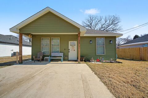 223 Harris Boulevard, Malakoff, TX 75148 — photo 2