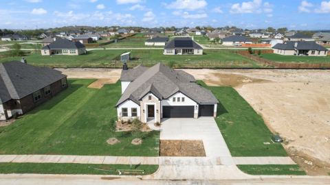 7015 Lilly Lane, Sanger, TX 76266 — photo 2