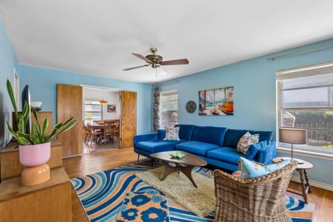 8031 Fall River Drive, Dallas
