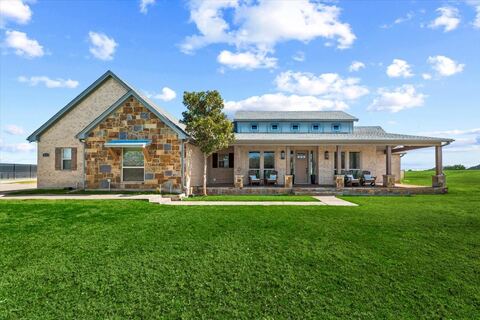 570 S Point Court, Aledo