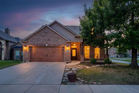 1300 Ocotillo Lane, Fort Worth