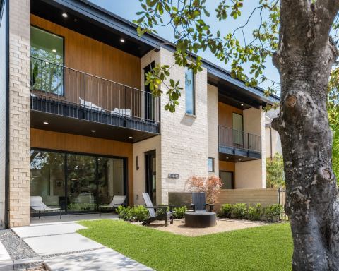 5443 Ellsworth