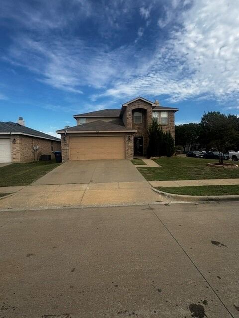 3826 Irish Setter Drive, Fort Worth