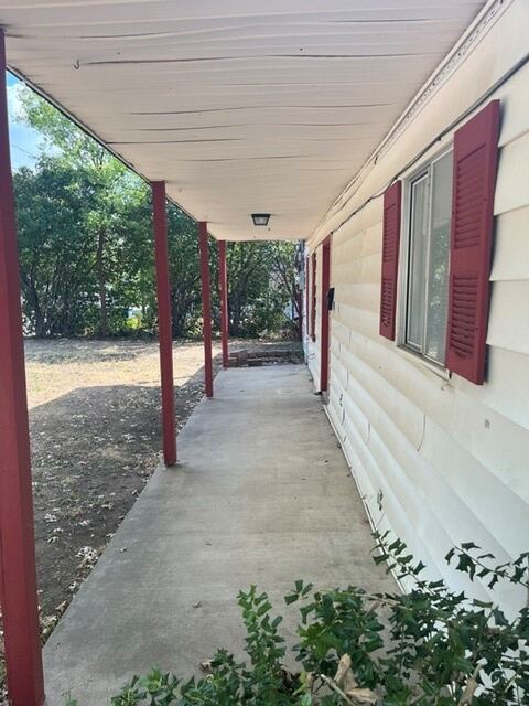 711 Hall Street, Lancaster, TX 75146 — photo 2