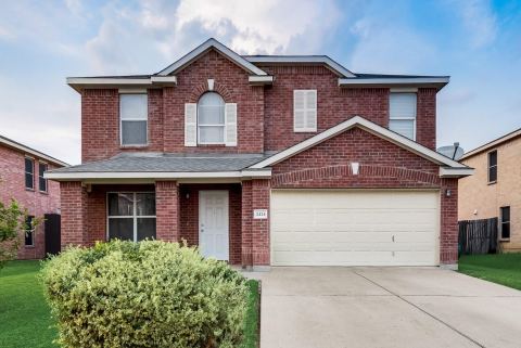 2424 Canyon Springs Drive, Grand Prairie
