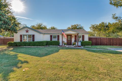 2601 Murphy Drive, Bedford