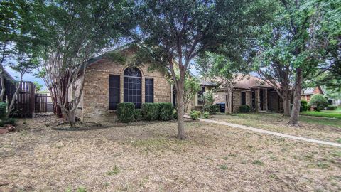 6908 Bentley Avenue, Fort Worth