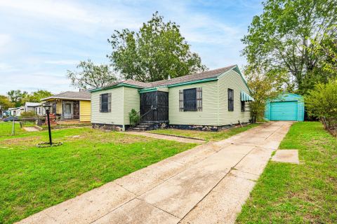 2606 Lea Crest Drive, Dallas