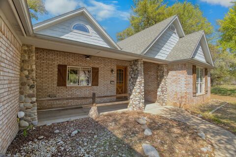 17049 Faircrest Drive, Whitney, TX 76692 — photo 2