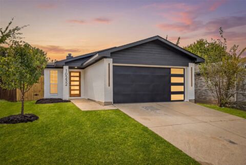 10232 Blackjack Oaks Drive, Dallas