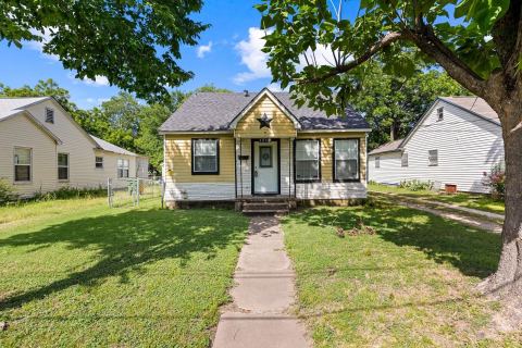 1212 Lewis Street, Bellmead