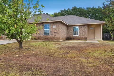 15639 Danson Drive, Dallas