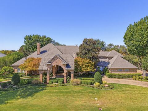 6200 Forest Highlands Drive, Fort Worth