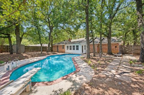 2517 Tanglewood Drive, Grapevine, TX 76051 — photo 3