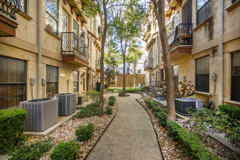 1018 Pavillion Street, Dallas
