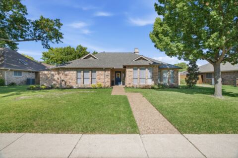 208 Steamboat Drive