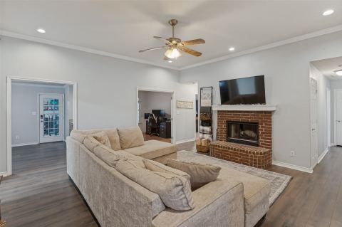 701 Carlisle Court, Lake Dallas