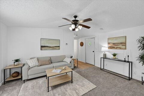 143 White Oak Street, Alvarado, TX 76009 — photo 2