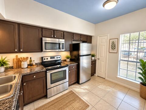 9601 Forest Lane 512, Dallas