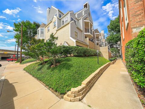 1010 Allen Street 214, Dallas