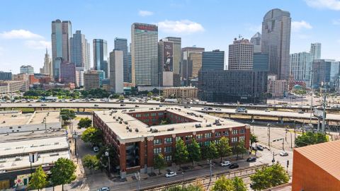 2502 Live Oak Street 338, Dallas