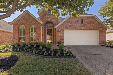 1348 Ranch House Drive, Fairview