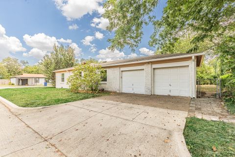 5761 Tracyne Drive, Westworth Village, TX 76114 — photo 3