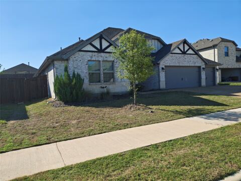 2245 Lantana Drive