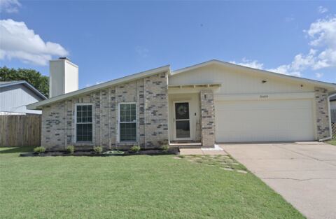 3409 Forest Creek Drive, Fort Worth