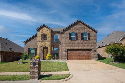 1002 Nail Lane, Euless