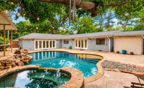 1813 Thomas Place, Arlington