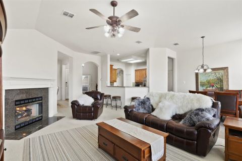 2653 Whispering Trl, Little Elm