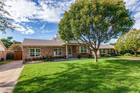 304 S Weatherred Drive