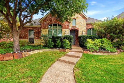 9112 Leafy Glade Road, Plano