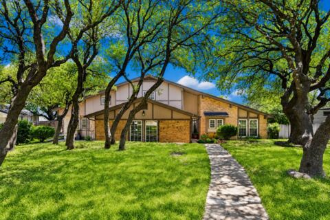 7504 Canyon Crest Court, Fort Worth