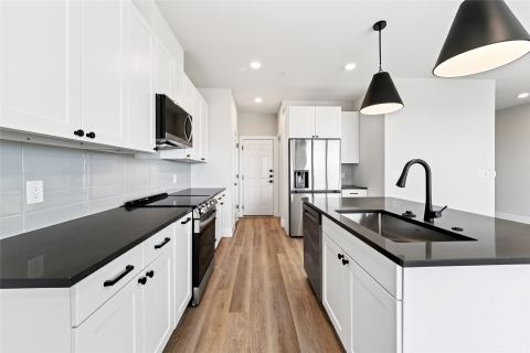 207 Melody Lane, Melissa