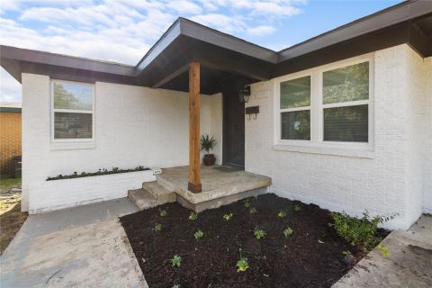 2907 Clinton Avenue, Fort Worth