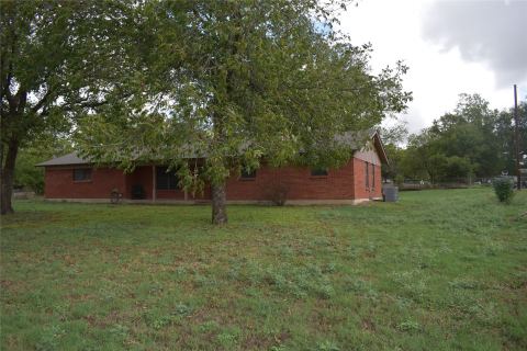 211 S College Street, Itasca, TX 76055 — photo 3