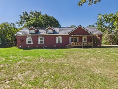 4801 CR 3923, Athens