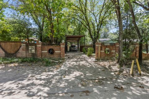 1152 Elva Warren Street, Fort Worth