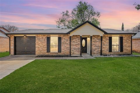 4744 China Rose Drive, Fort Worth