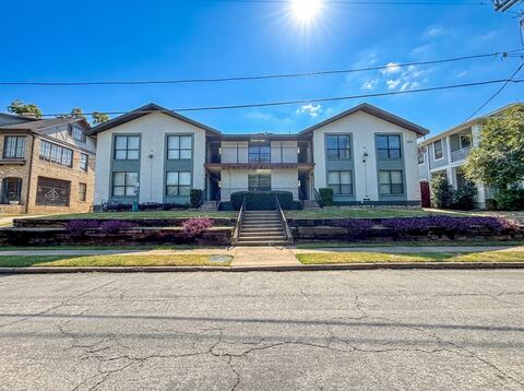 808 Blaylock Drive 201, Dallas