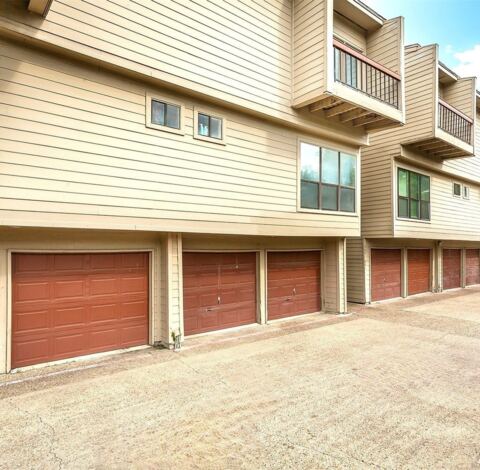 7660 Skillman Street 401, Dallas