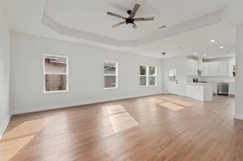 805 Ritchey Street, Gainesville, TX 76240 — photo 2